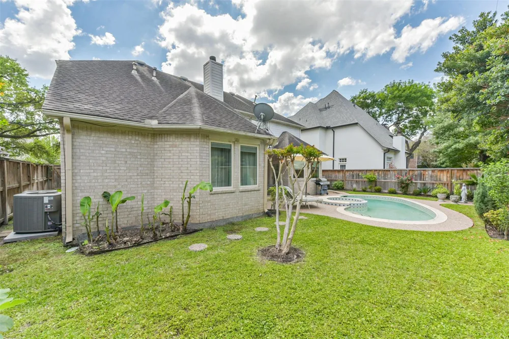 5346 Navarro Street Houston, TX 77056