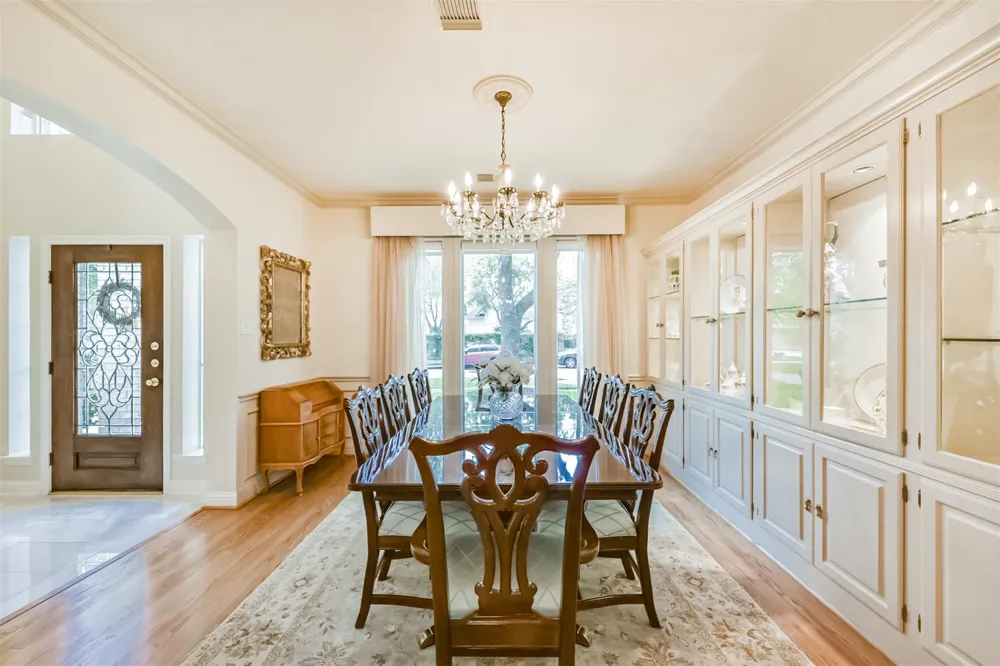5346 Navarro Street Houston, TX 77056