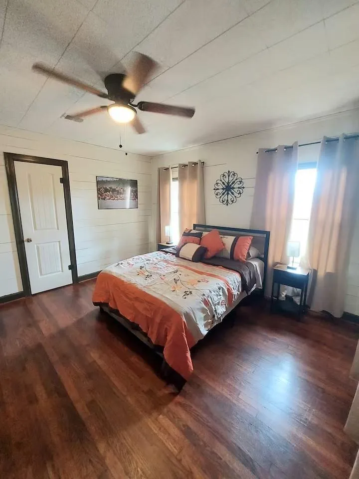 2824 5th Street Bay City, TX 77414