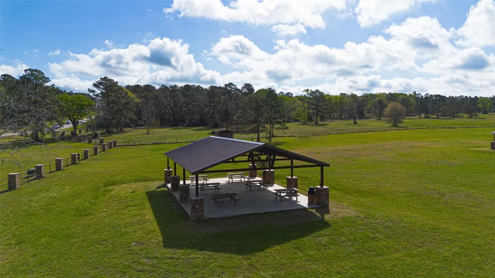 15982 Wood Grove Way Willis, TX 77378