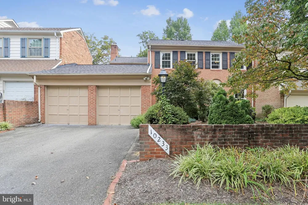 10233 GAINSBOROUGH Potomac, MD 20854