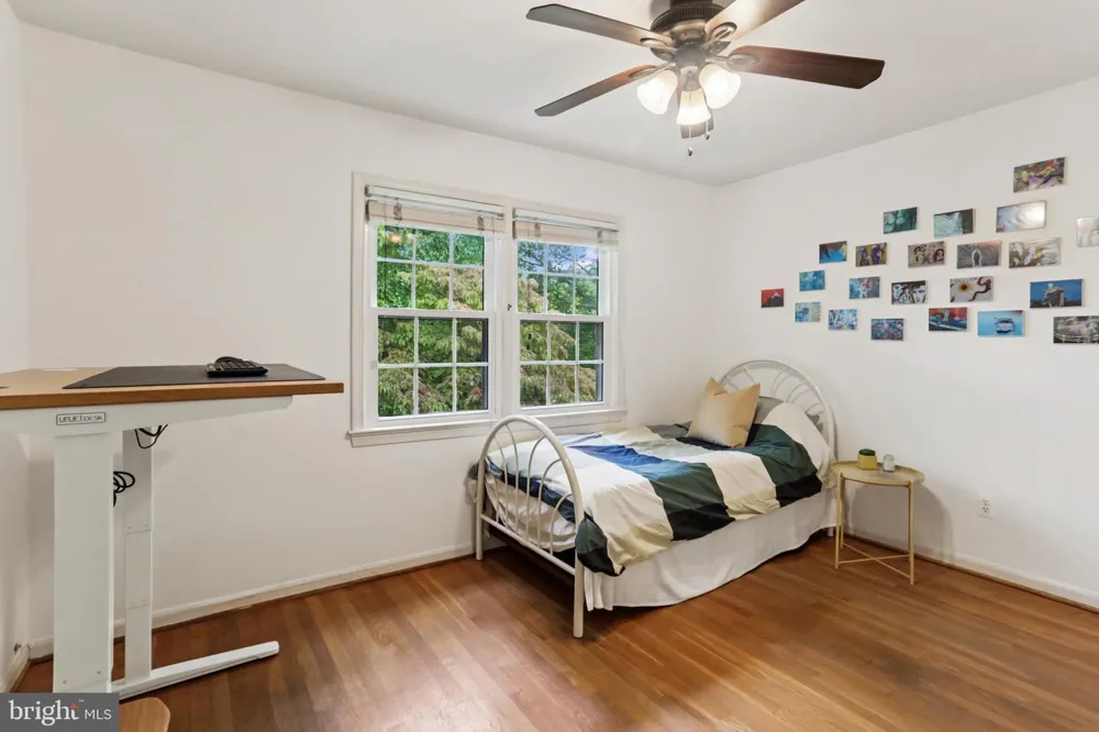10233 GAINSBOROUGH Potomac, MD 20854