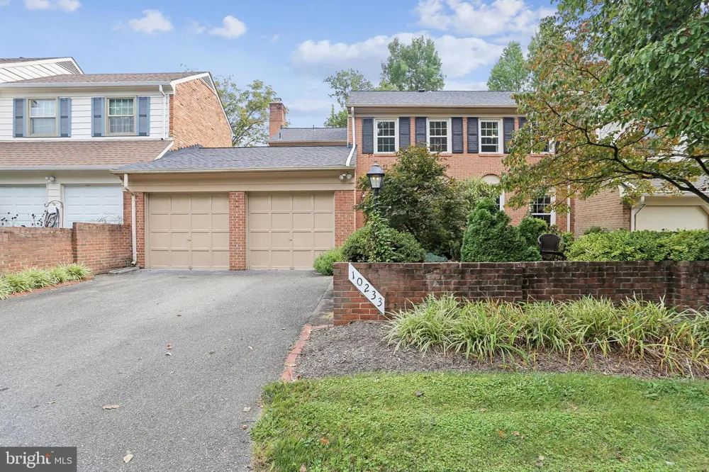 10233 GAINSBOROUGH Potomac, MD 20854