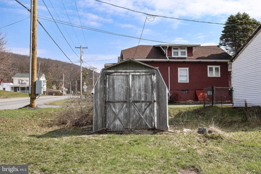 402 CATHERINE STREET Ashland, PA 17921