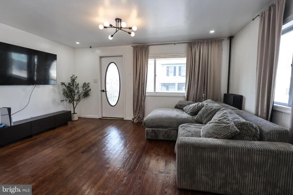 402 CATHERINE STREET Ashland, PA 17921