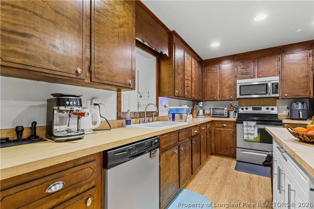 205 Violet Road Dunn, NC 28334