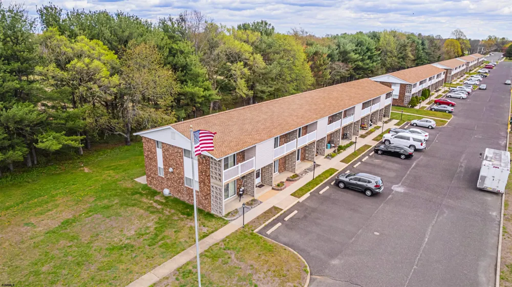 40 Toni Lynn Ct Hammonton, NJ 08037