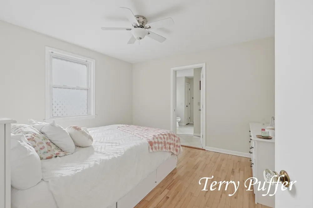 1559 Glenwood Avenue Muskegon, MI 49445