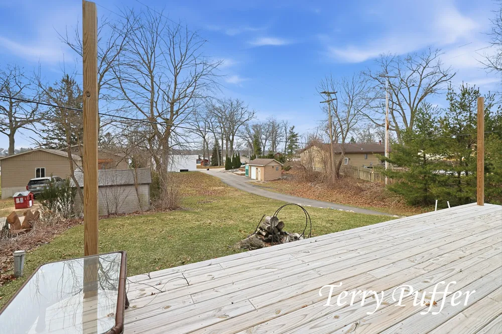 1559 Glenwood Avenue Muskegon, MI 49445