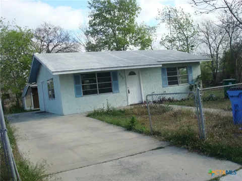 602 Silva Street