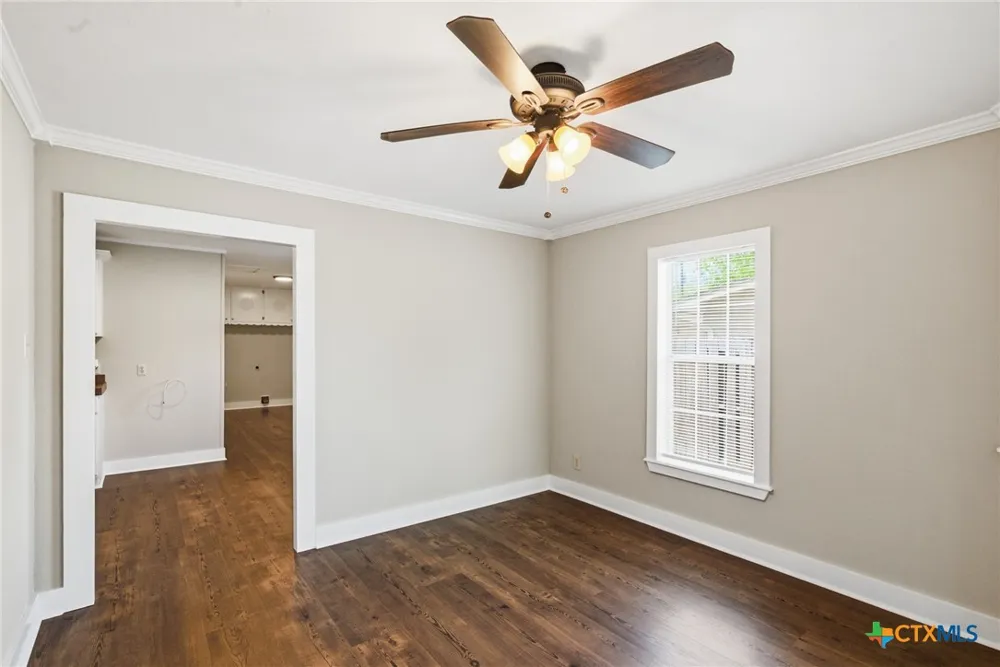 1406 Clinton Street Cuero, TX 77954