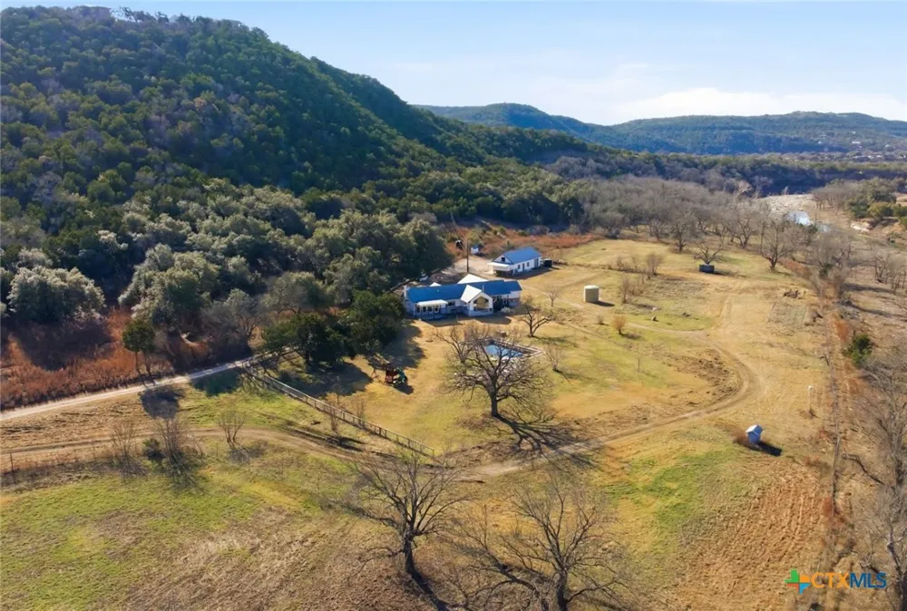 18405 Angel Valley Drive Leander, TX 78641