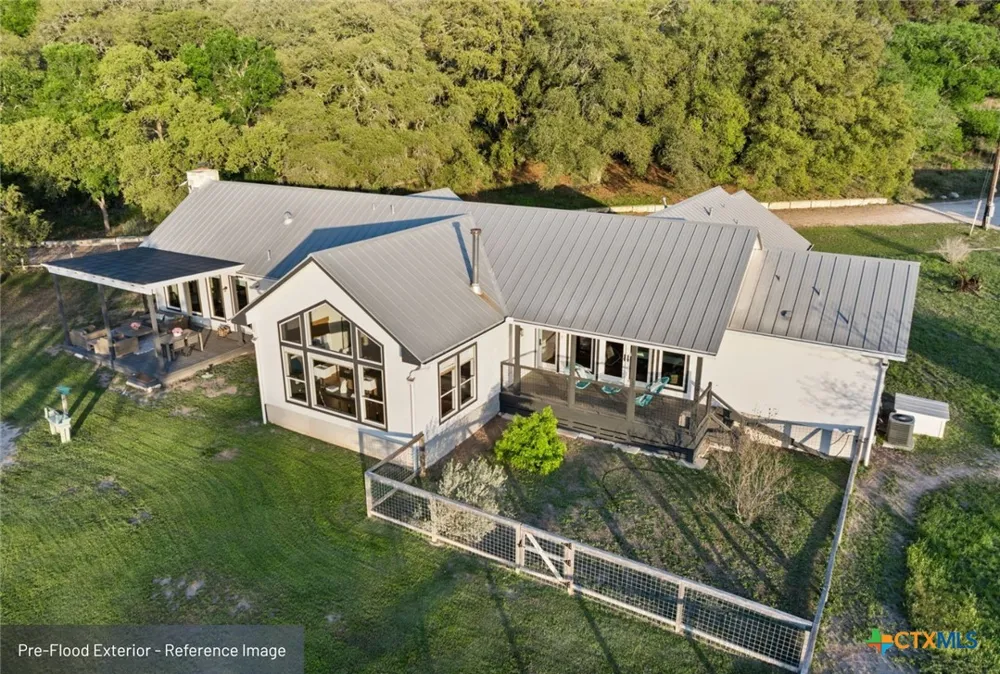 18405 Angel Valley Drive Leander, TX 78641
