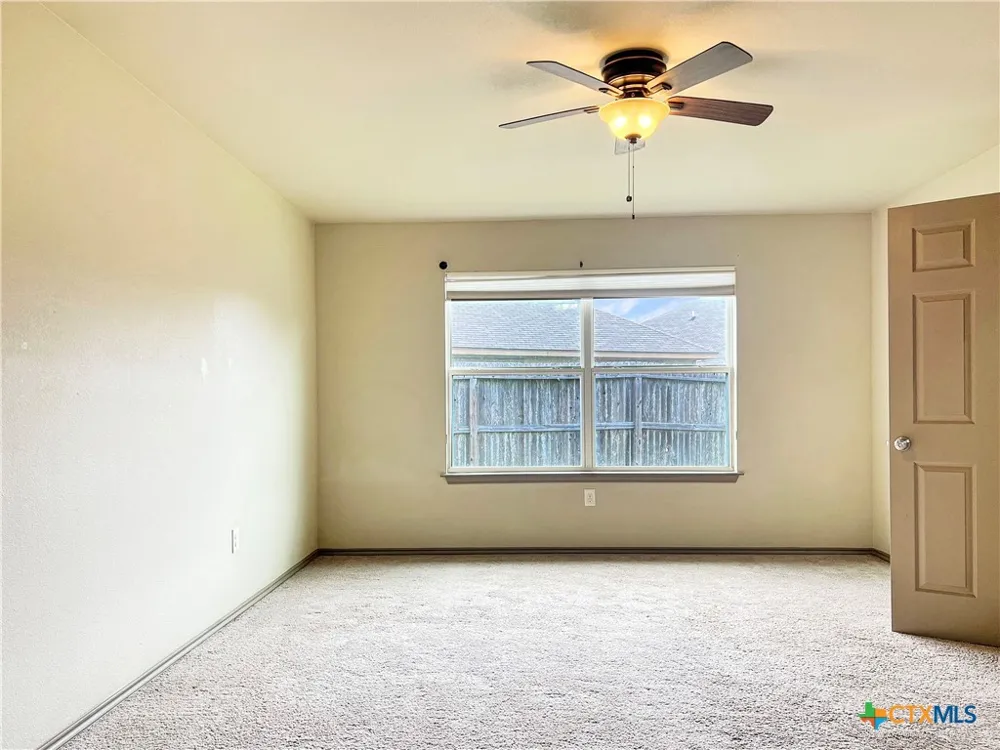 1311 Fern Court Gonzales, TX 78629
