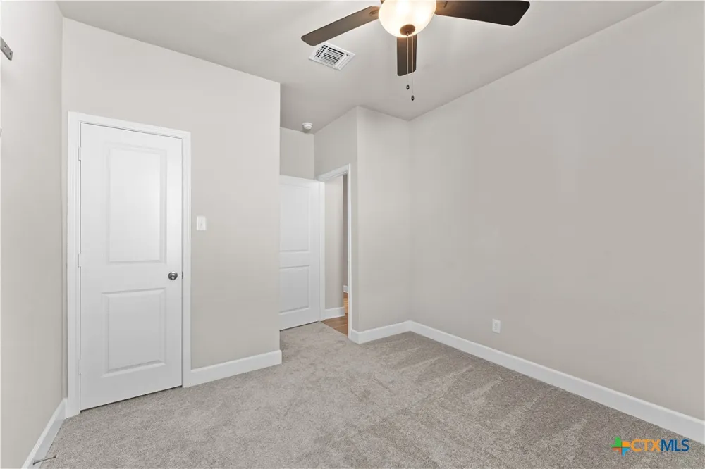 5725 Redfish Court Belton, TX 76513