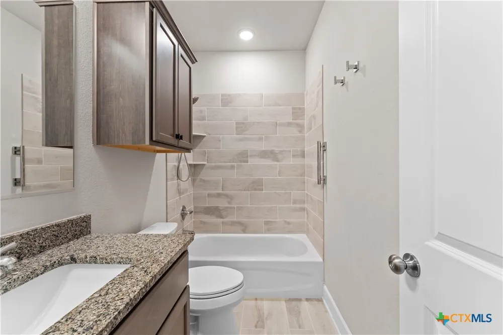 5725 Redfish Court Belton, TX 76513