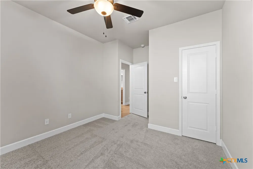 5725 Redfish Court Belton, TX 76513