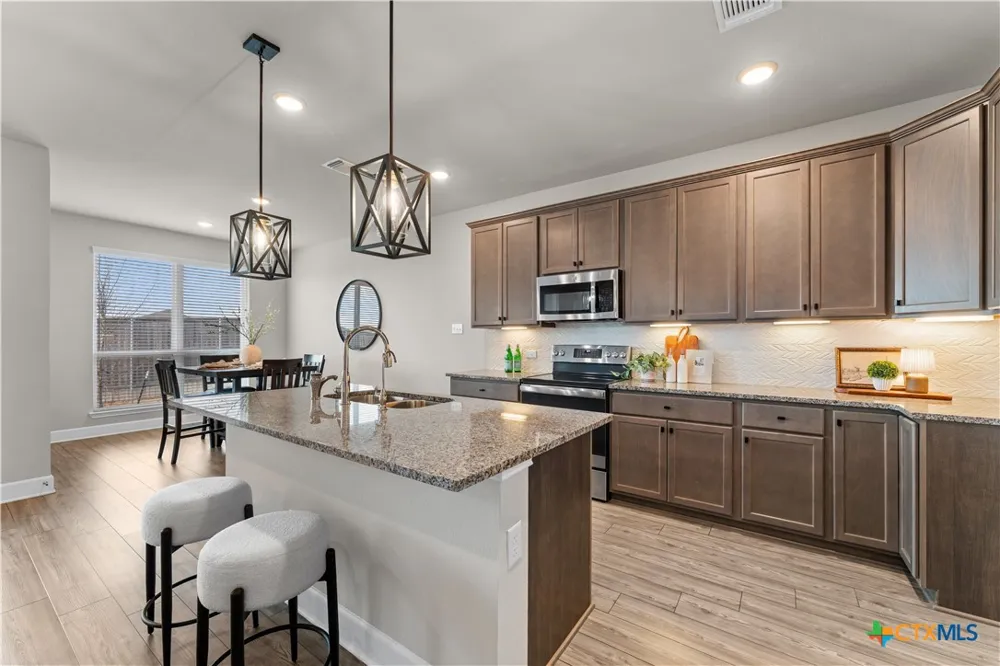 5725 Redfish Court Belton, TX 76513