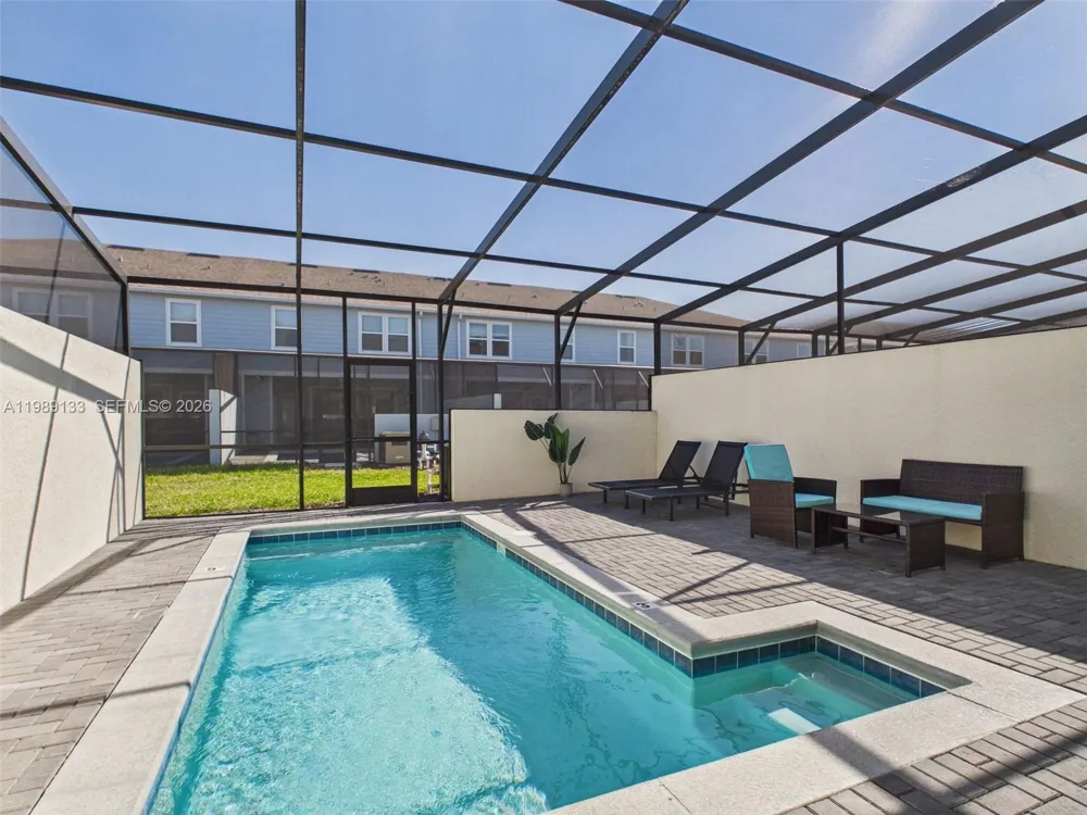 3806 LANA AVENUE Davenport, FL 33897