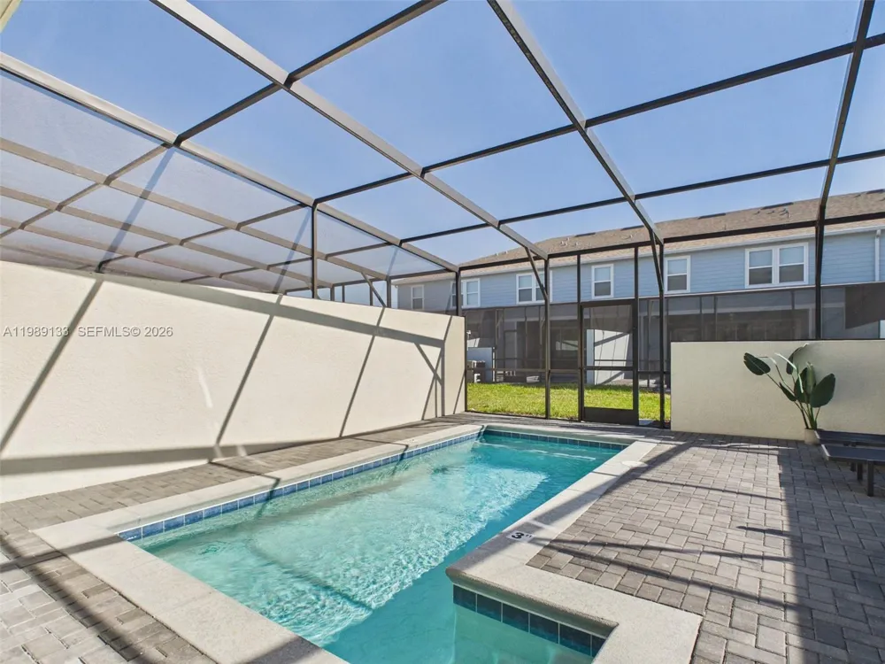 3806 LANA AVENUE Davenport, FL 33897