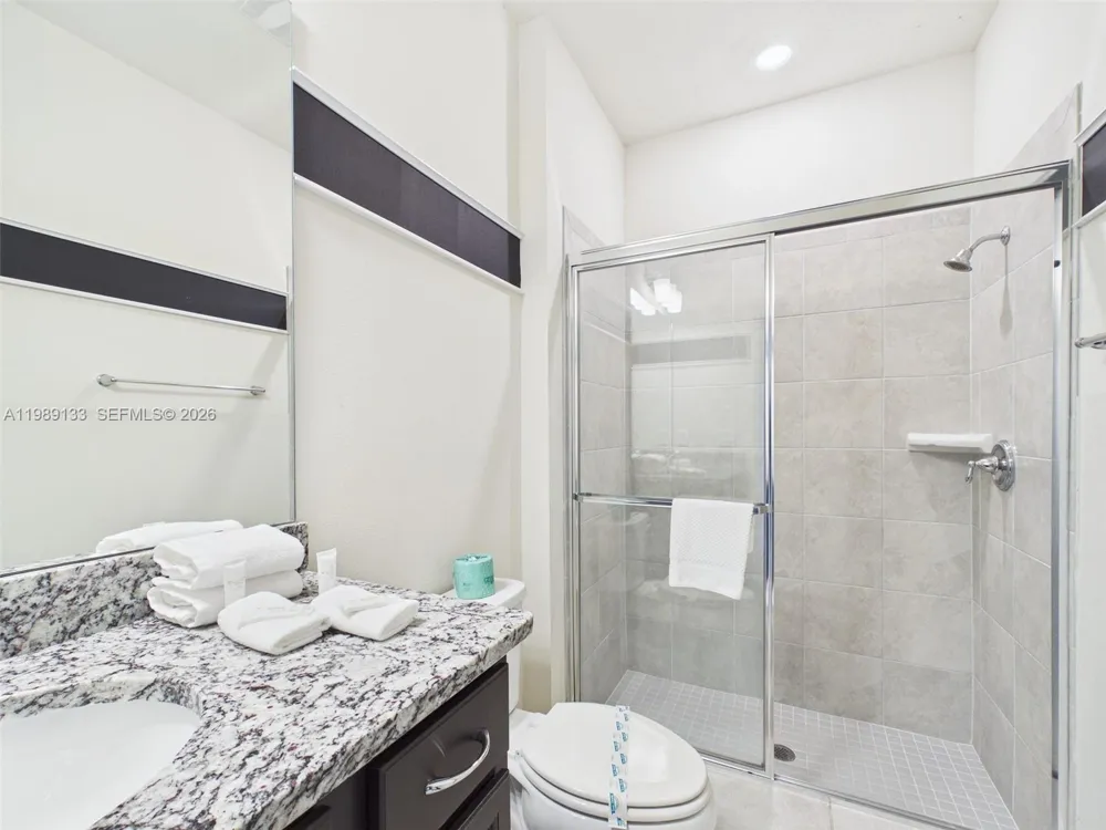 3806 LANA AVENUE Davenport, FL 33897
