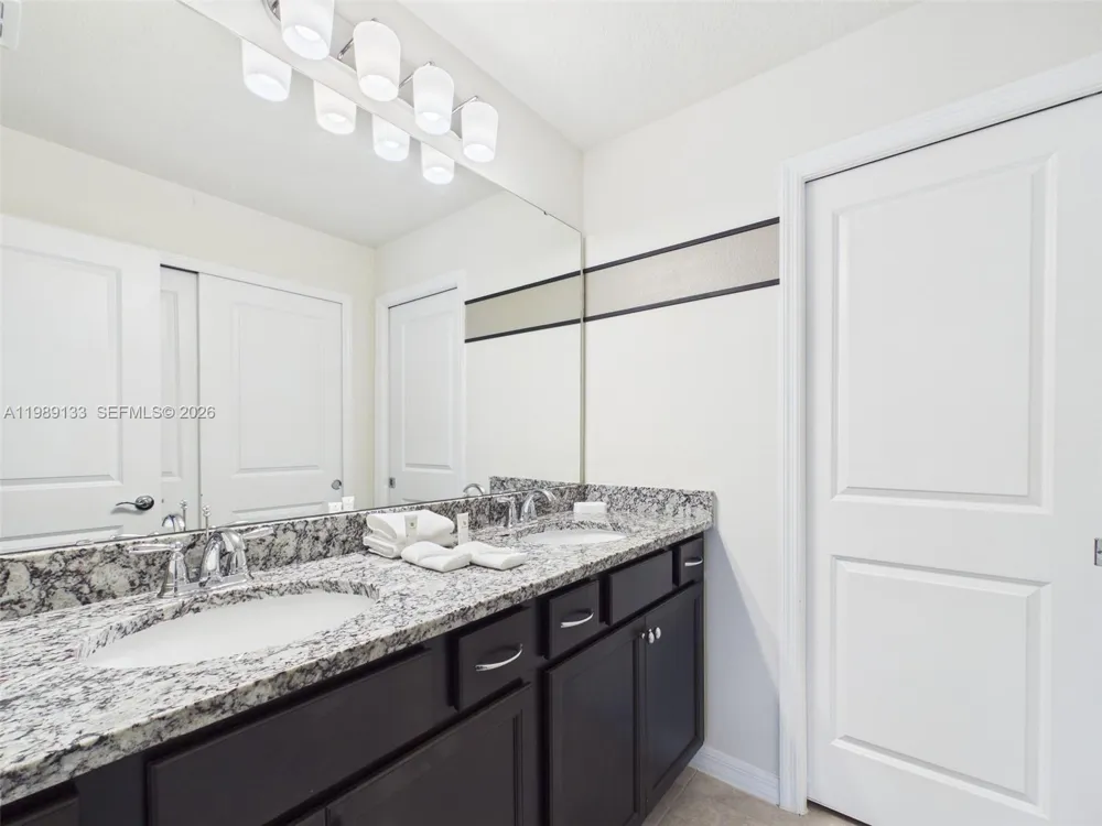 3806 LANA AVENUE Davenport, FL 33897