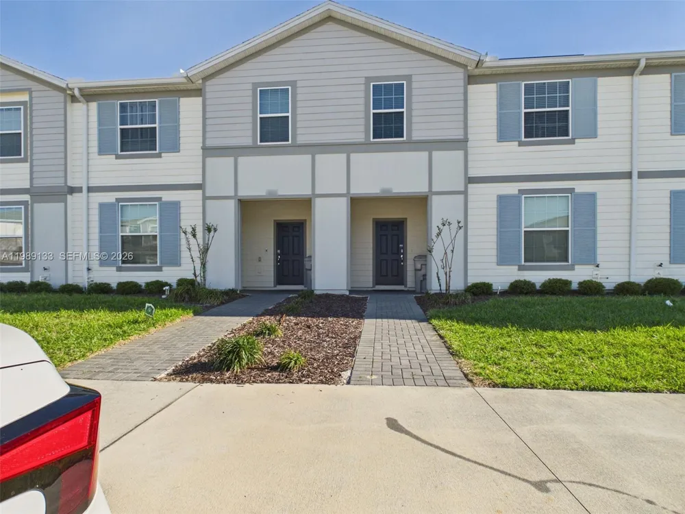 3806 LANA AVENUE Davenport, FL 33897