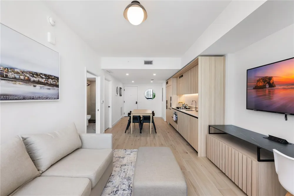 225 Miami Ave. #3107 Miami, FL 33128