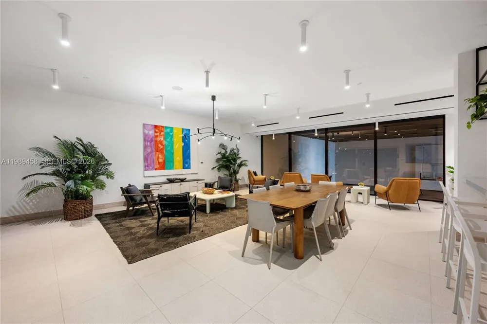 225 Miami Ave. #3107 Miami, FL 33128