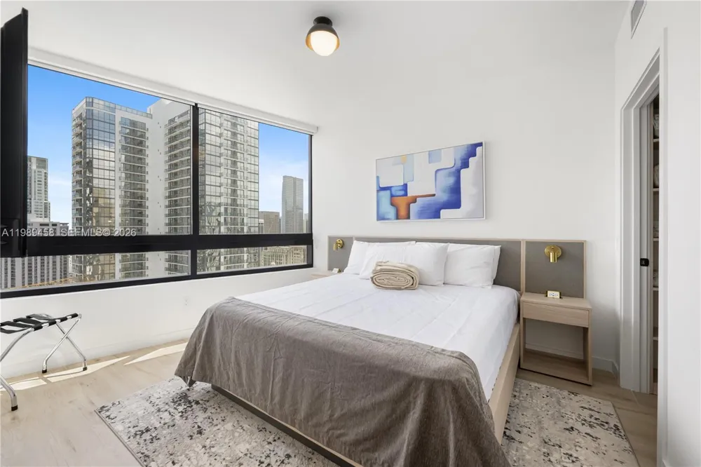 225 Miami Ave. #3107 Miami, FL 33128