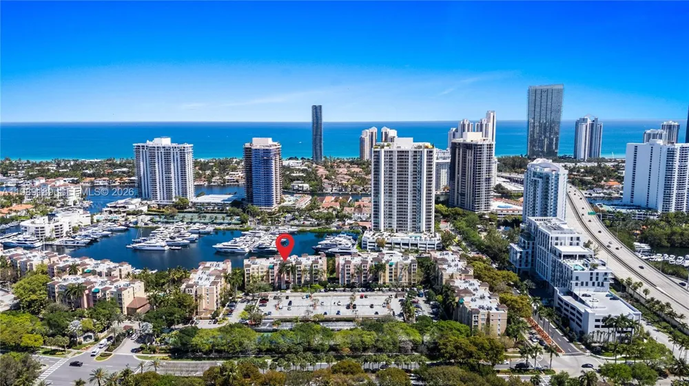 19655 E Country Club Dr #6108 Aventura, FL 33180