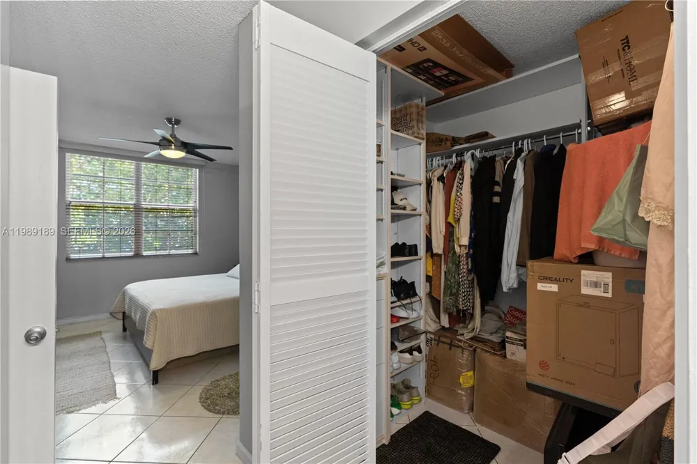 19655 E Country Club Dr #6108 Aventura, FL 33180