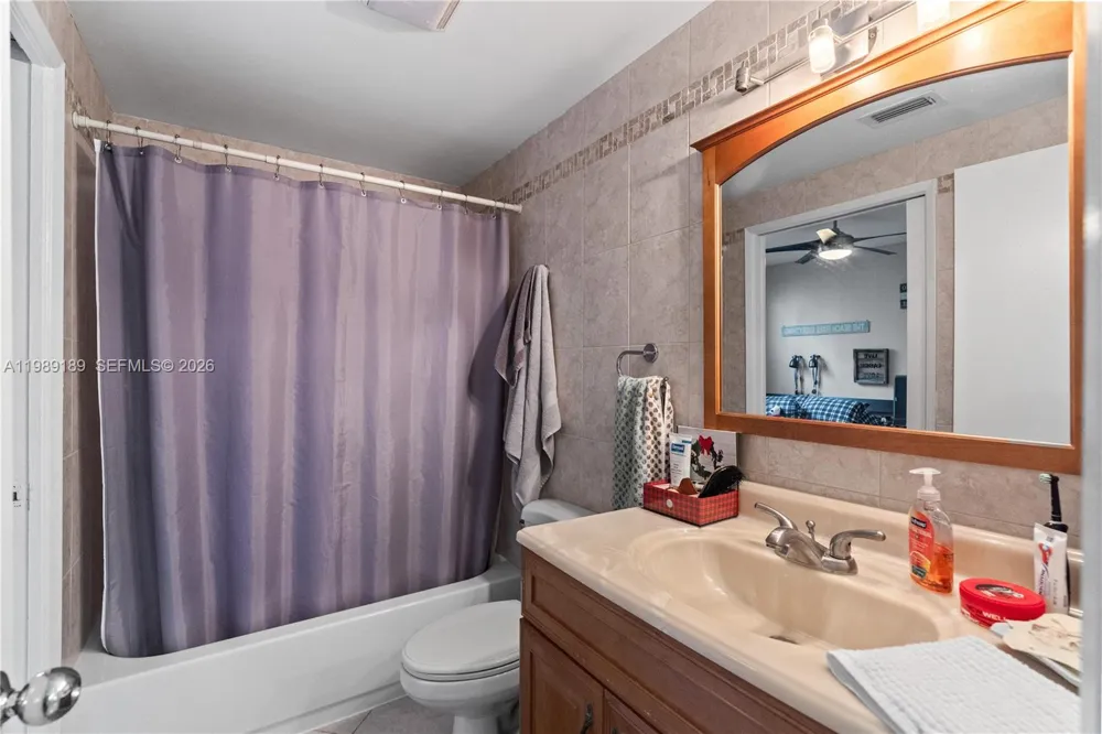 19655 E Country Club Dr #6108 Aventura, FL 33180