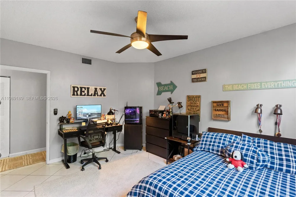 19655 E Country Club Dr #6108 Aventura, FL 33180