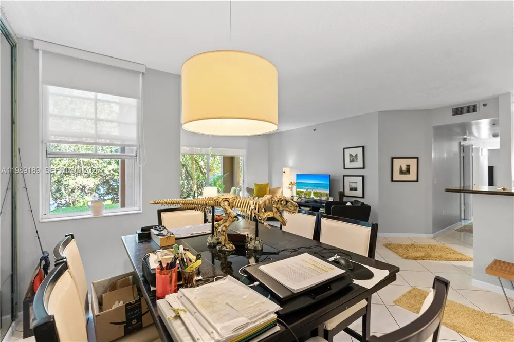 19655 E Country Club Dr #6108 Aventura, FL 33180