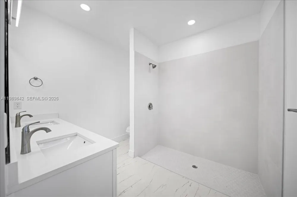 2914 67th st W Lehigh Acres, FL 33971