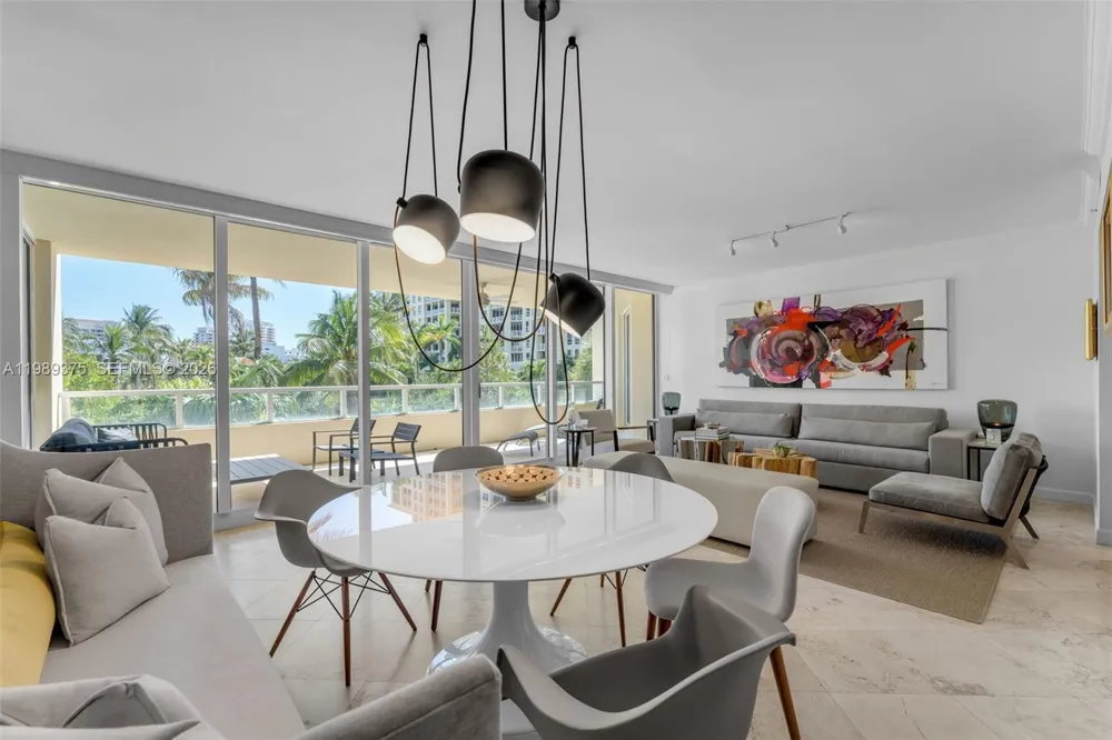 430 Grand Bay Dr #307 Key Biscayne, FL 33149
