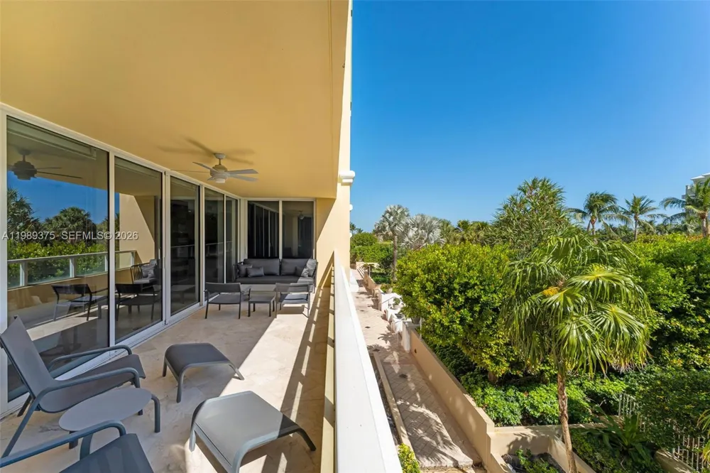 430 Grand Bay Dr #307 Key Biscayne, FL 33149