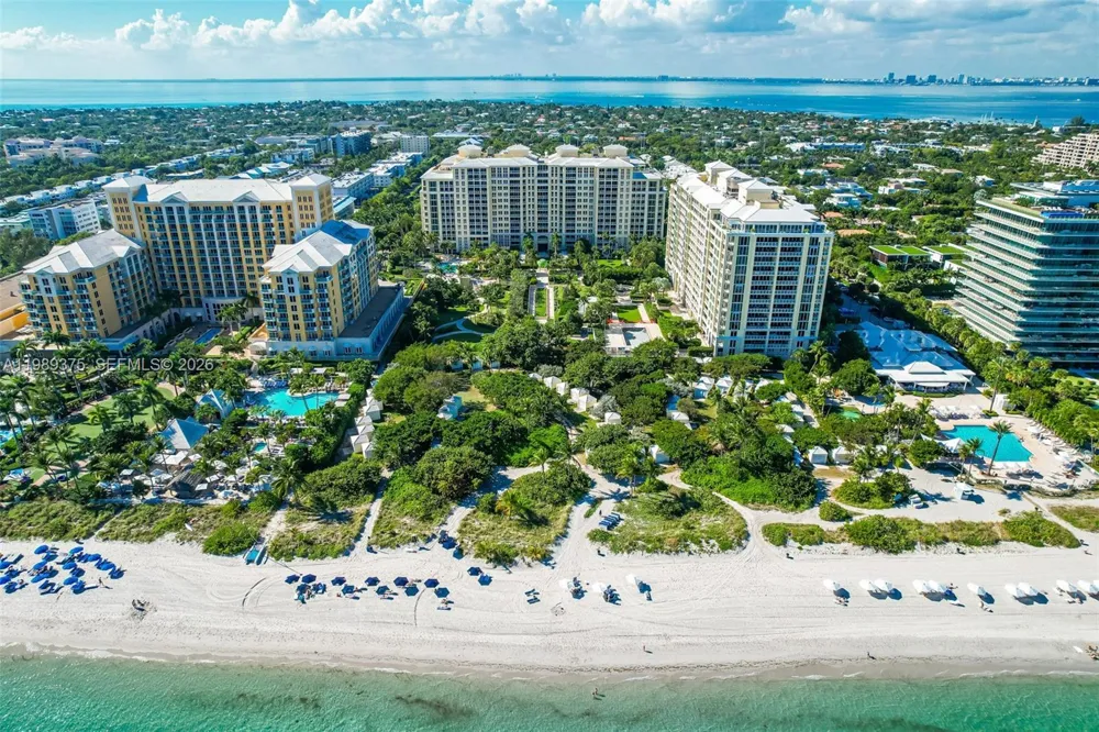 430 Grand Bay Dr #307 Key Biscayne, FL 33149