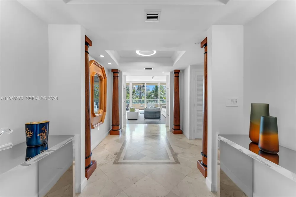430 Grand Bay Dr #307 Key Biscayne, FL 33149
