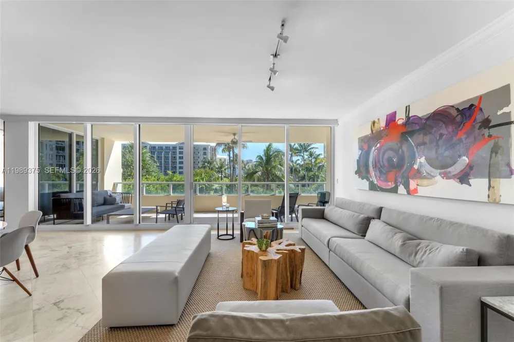 430 Grand Bay Dr #307 Key Biscayne, FL 33149