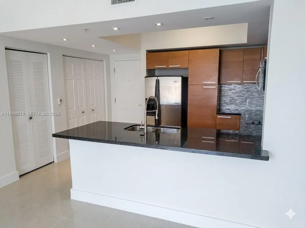 2030 S Douglas Rd #414 Coral Gables, FL 33134