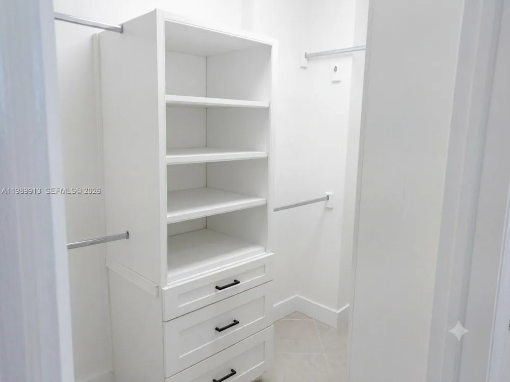 2030 S Douglas Rd #414 Coral Gables, FL 33134