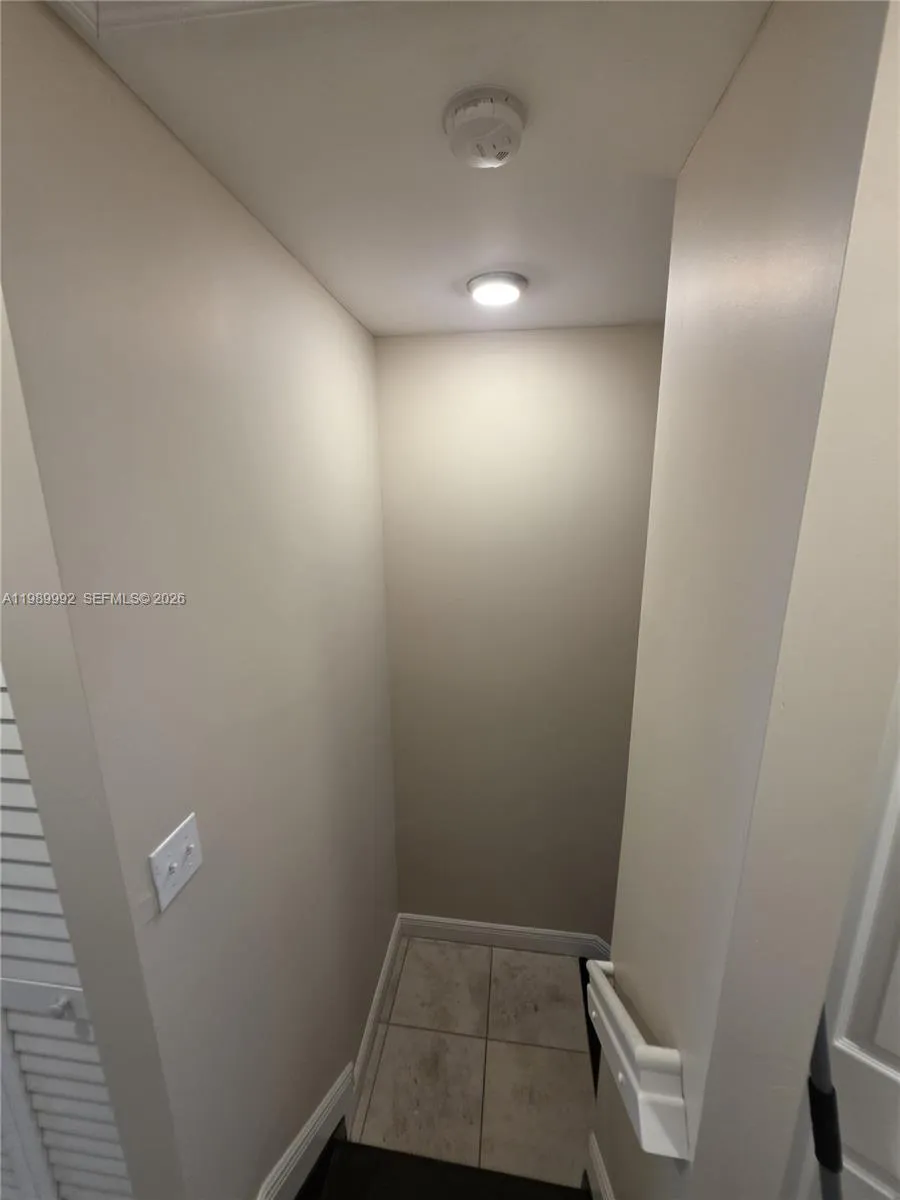 1990 NW 4th Ct #7 Miami, FL 33136