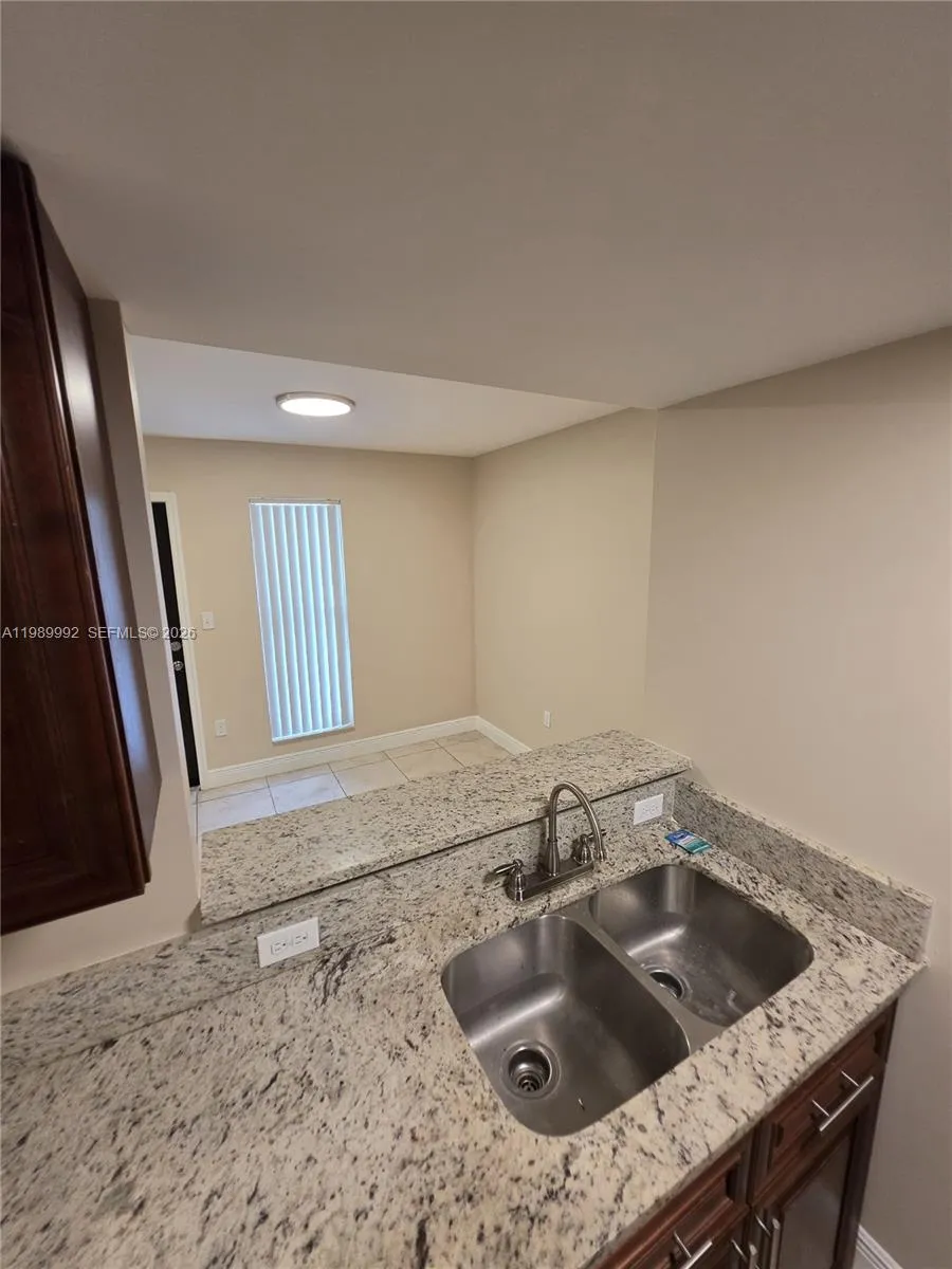 1990 NW 4th Ct #7 Miami, FL 33136