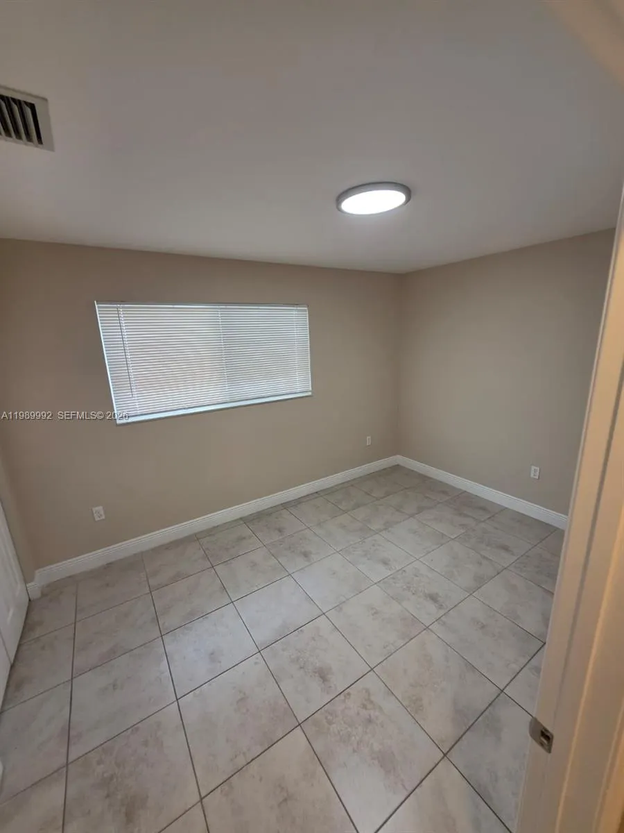 1990 NW 4th Ct #7 Miami, FL 33136