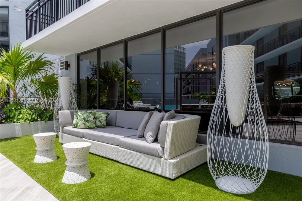 1005 Spring Garden Rd #530 Miami, FL 33136