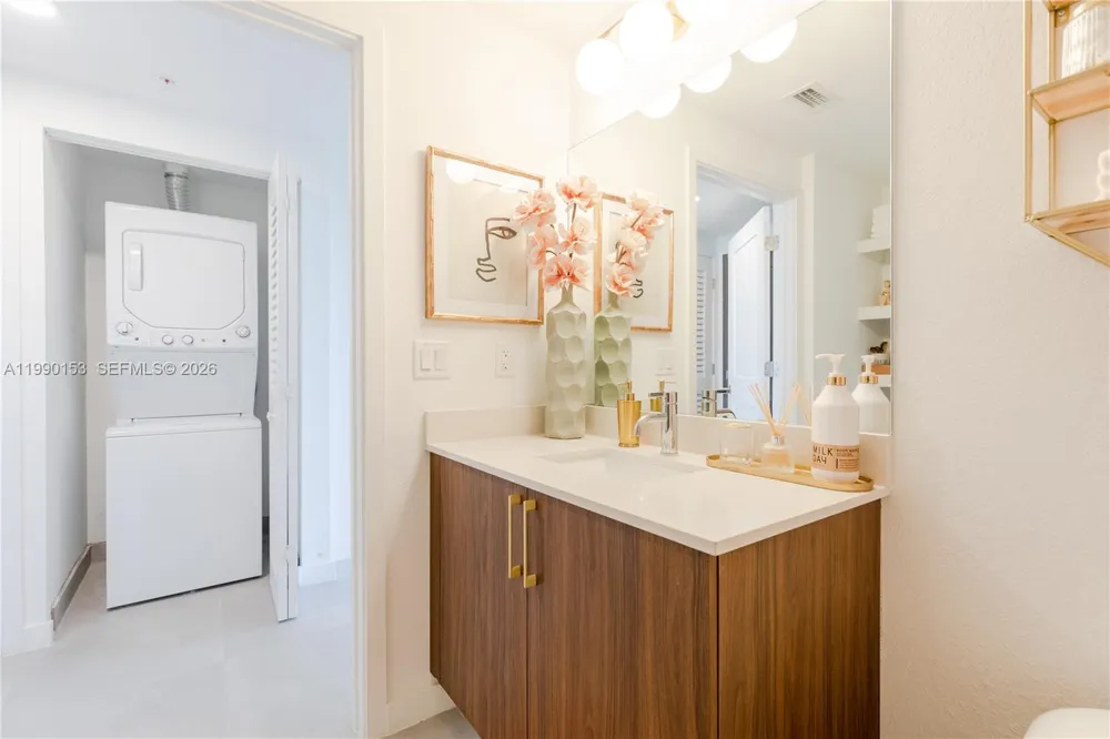 1005 Spring Garden Rd #748 Miami, FL 33136