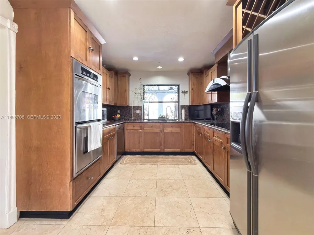 7925 124th St Pinecrest, FL 33156