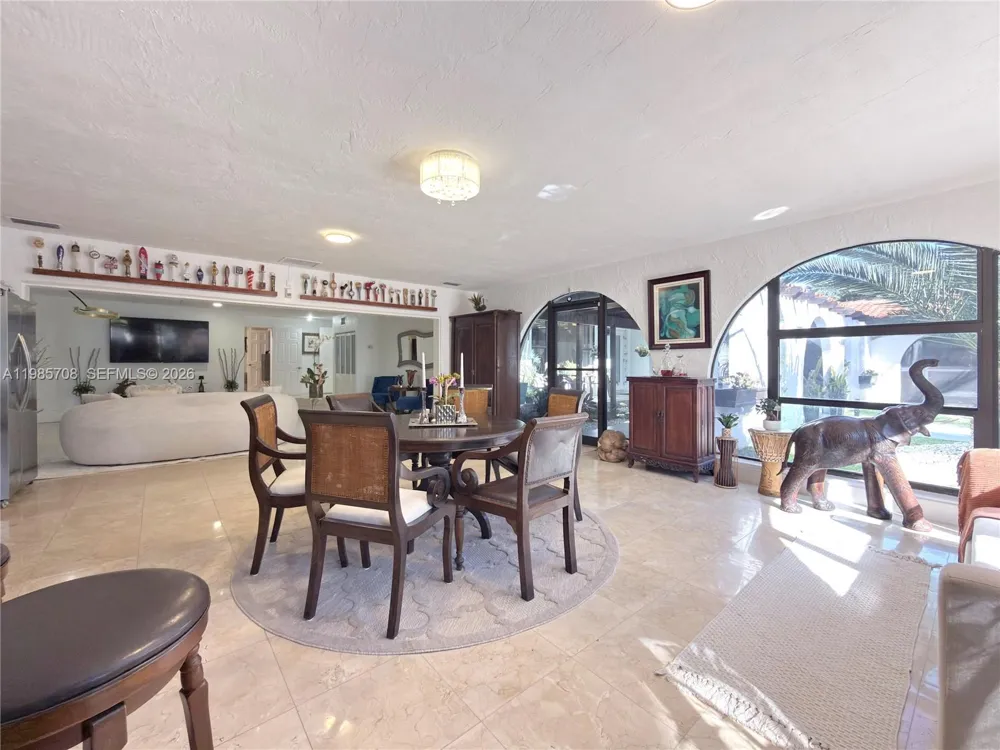 7925 124th St Pinecrest, FL 33156